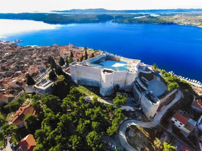 Вилла Olive Garden House Шибеник Экстерьер фото